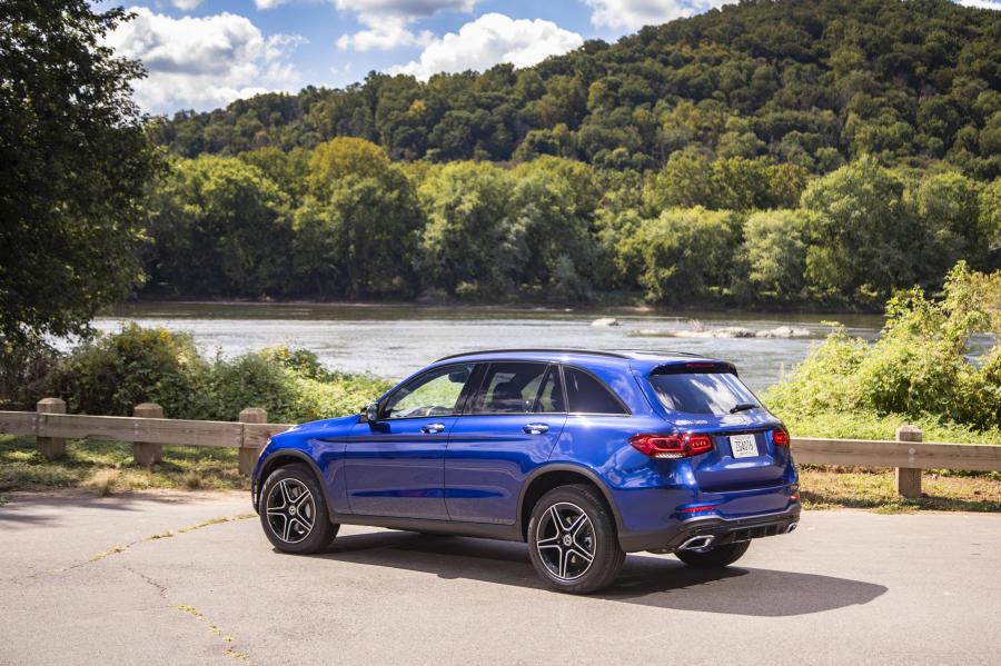  Mercedes-Benz GLC300 4Matic AMG Line (X253) 2019 года  (NA) (фото 37 из 74)